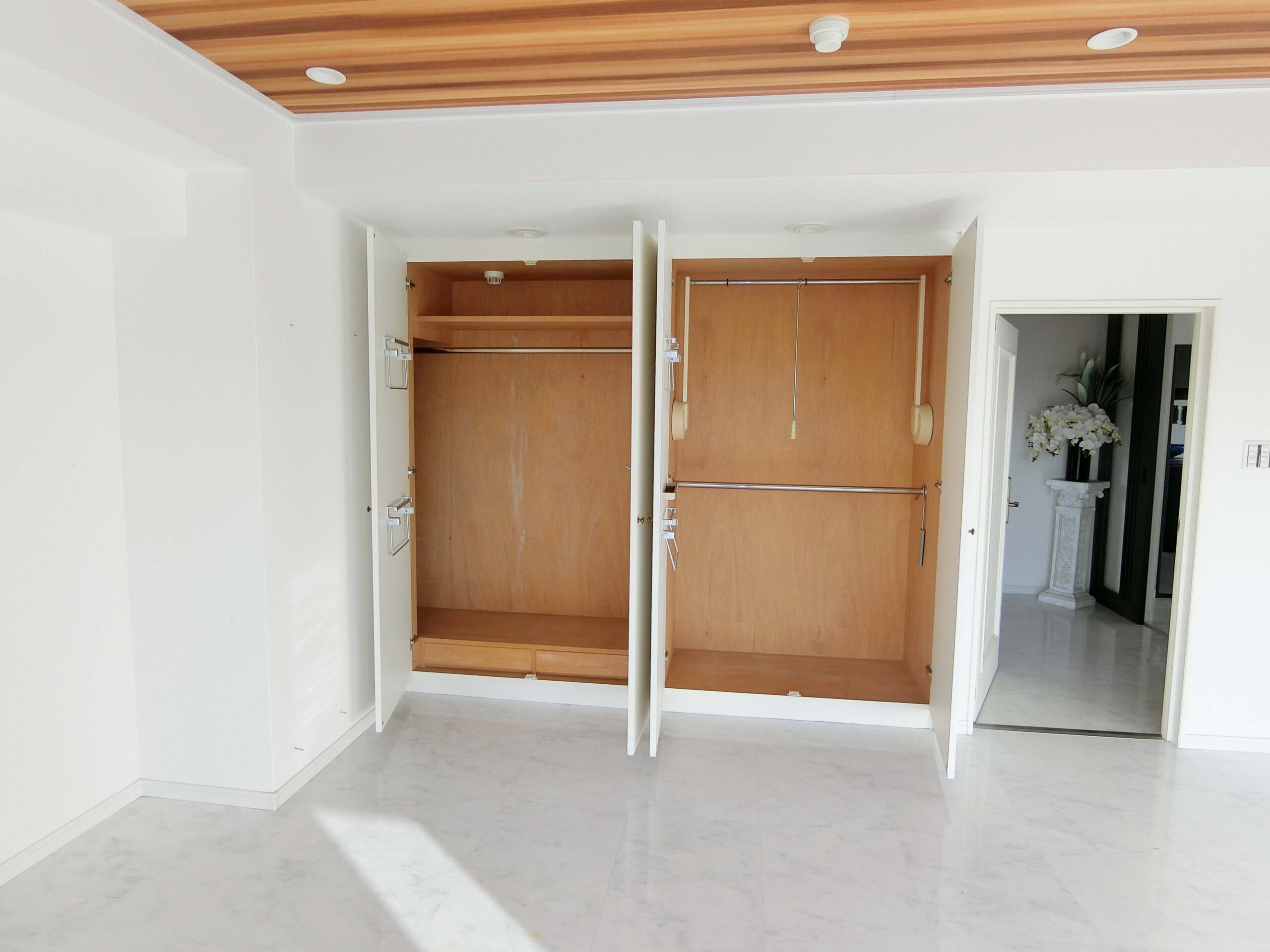 ライオンズマンション京橋川公園　14階