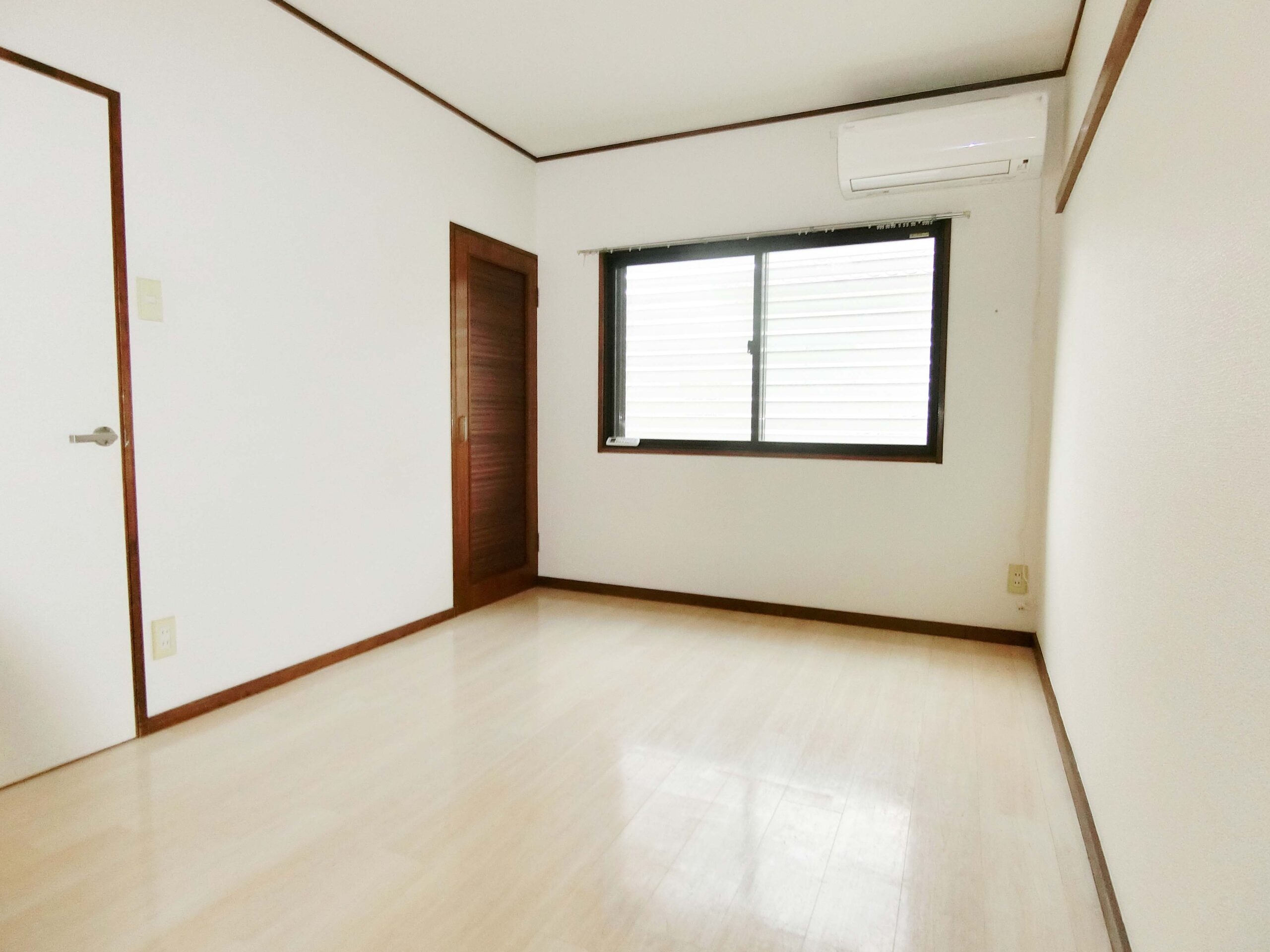 南区皆実町　みなみ町ハイツ　203