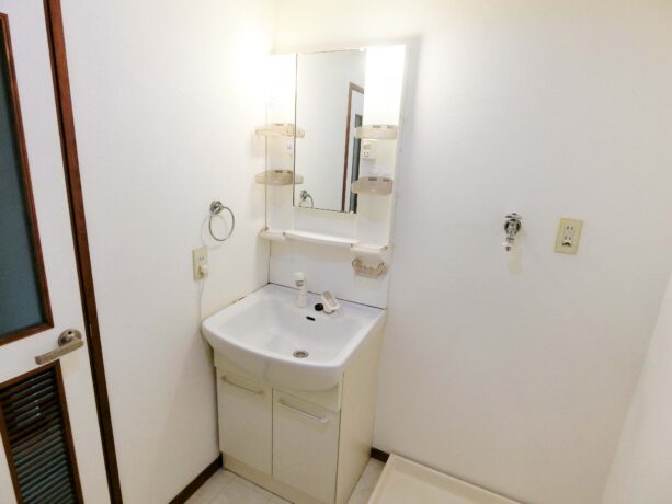 南区皆実町　みなみ町ハイツ　203