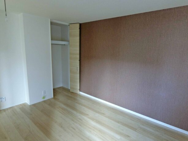 中区宝町　リビエーヌⅡ 201号