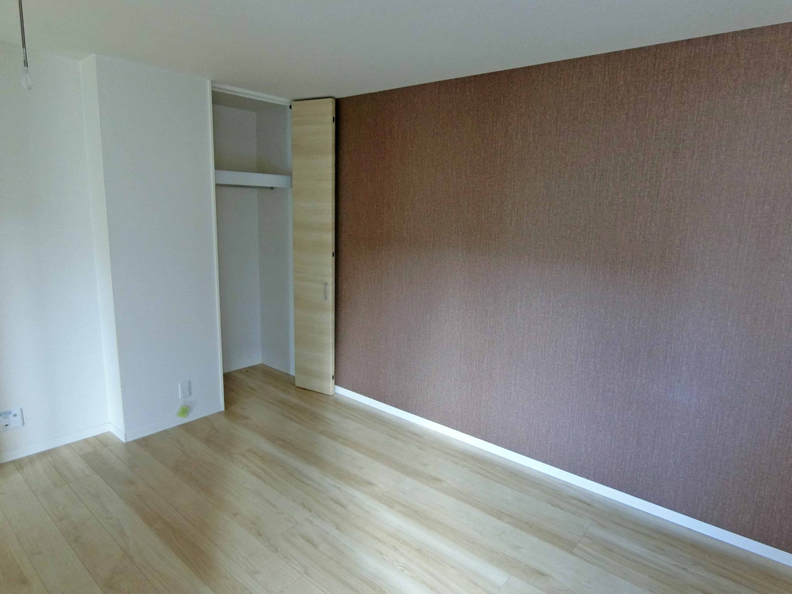 中区宝町　リビエーヌⅡ 201号