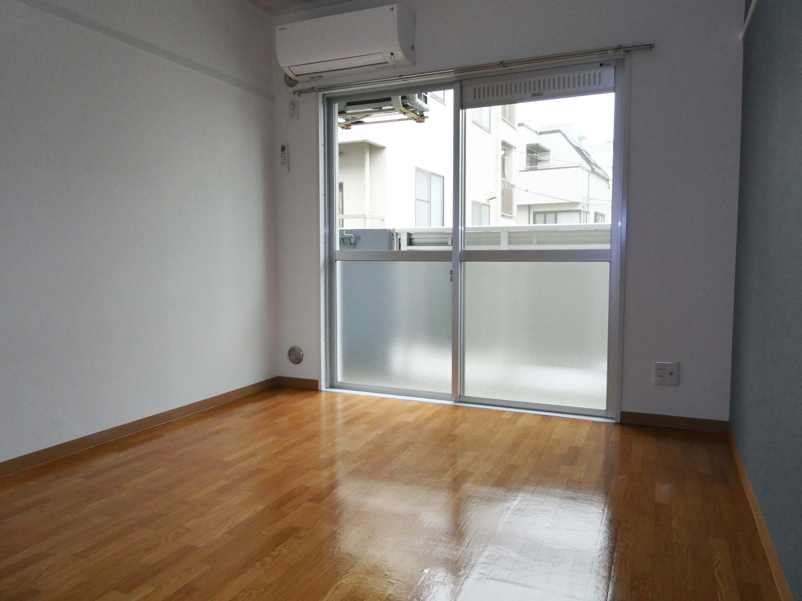 安佐南区 長束　クィーンヤード長束　201