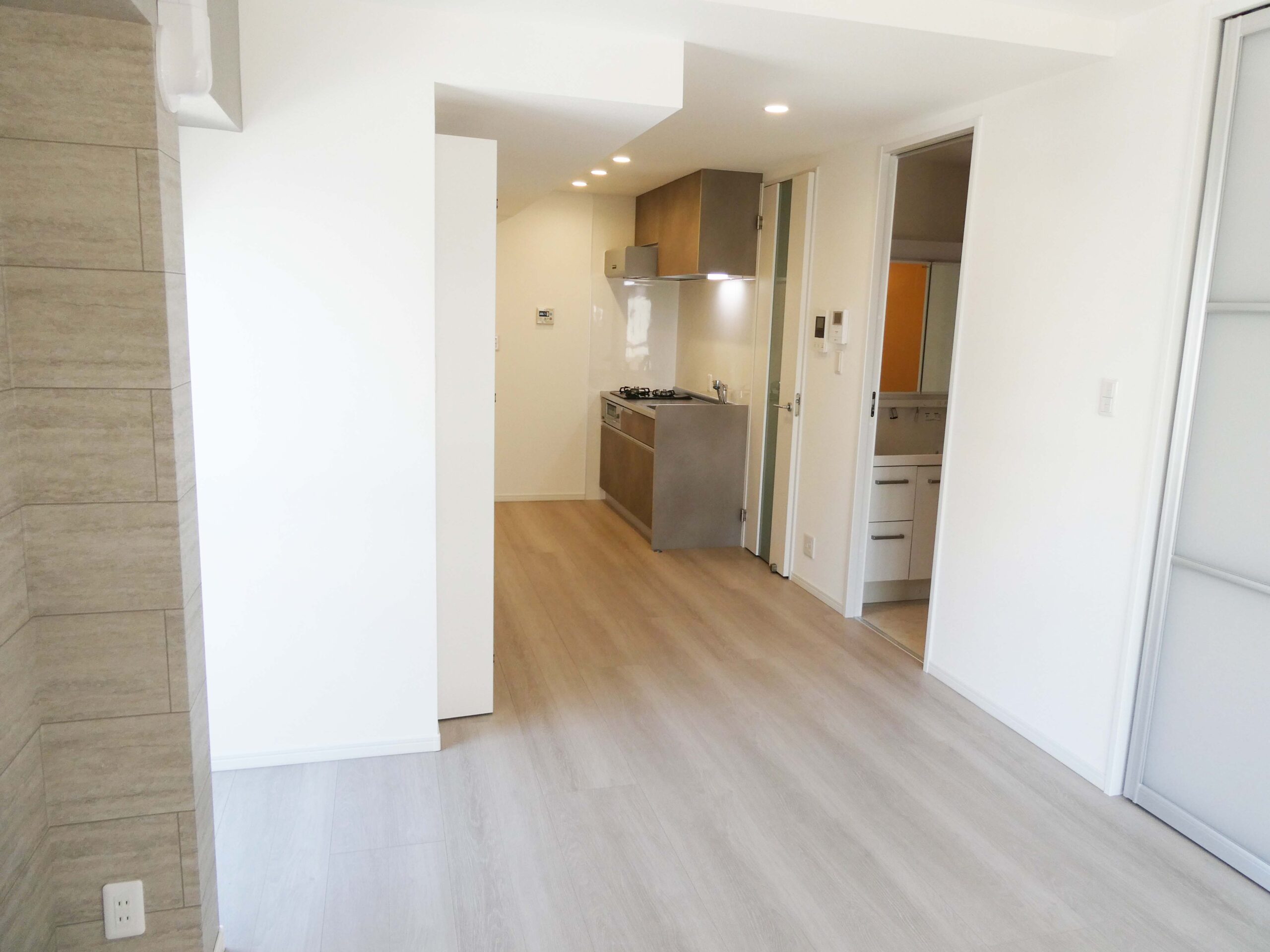 中区　チュリス中町　8階